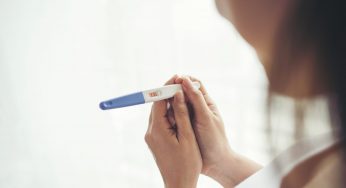 Aumento da idade paterna pode oferecer risco na reprodução assistida